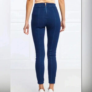 GUESS Skinny Denim Tailored Legging Size 27 High Waisted Back Zip Jeggings
